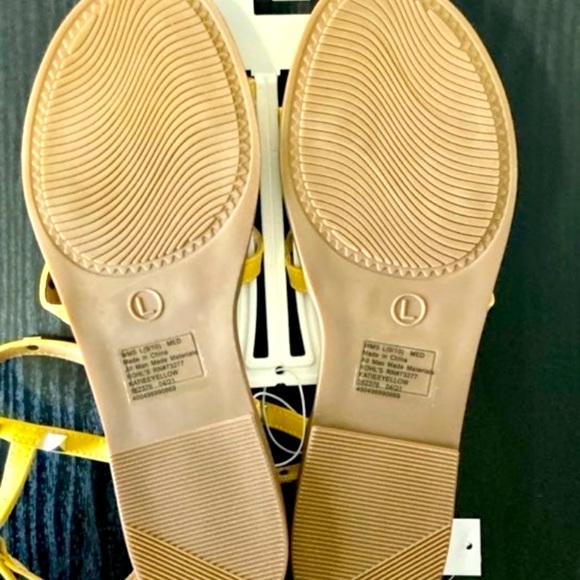 🔴Sonoma Yellow Strap Sandals Size 9/10 NWT - Picture 3 of 5